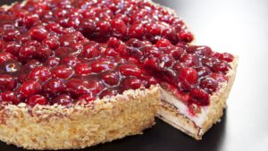 baeckerei-konditorei-kaufmann-kirchebaeck-bad-hindelang-himbeertorte